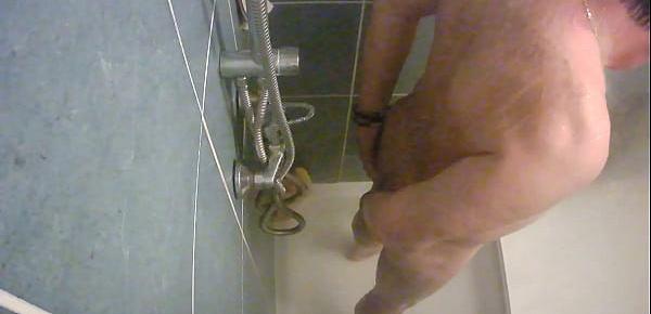 trendsmon cocu sous la douche